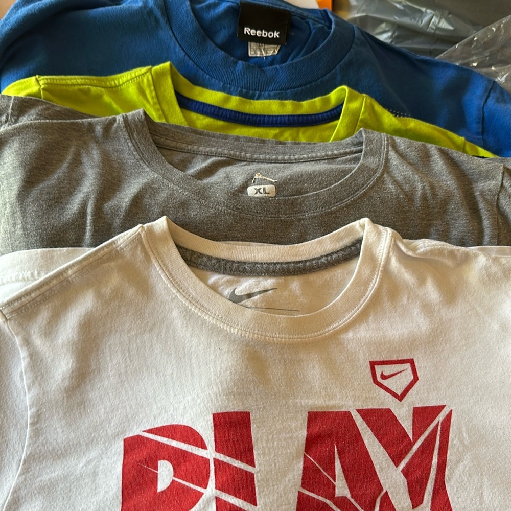 Four bundle various brands, short sleeve youth, extra large T-shirts